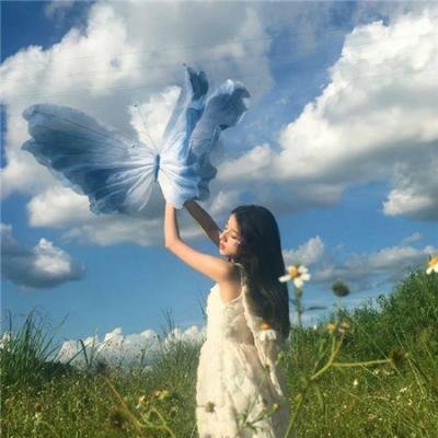某爆料博主又出大瓜：旧照被扒，品牌连夜解约，72小时